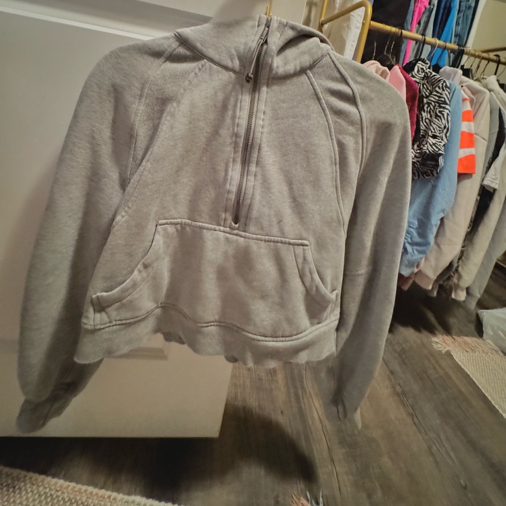 Lululemon Gray Scuba Half Zip Cropped